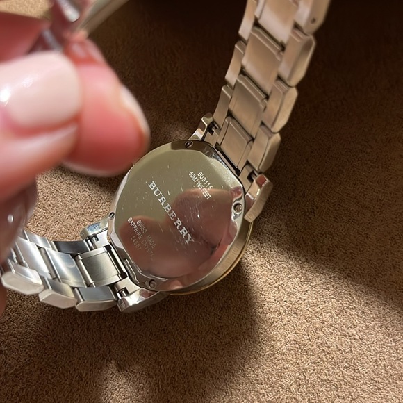 Authentic Burberry watch Swiss made sapphire crystal. EUC. Needs battery. BU9115 - Picture 4 of 12